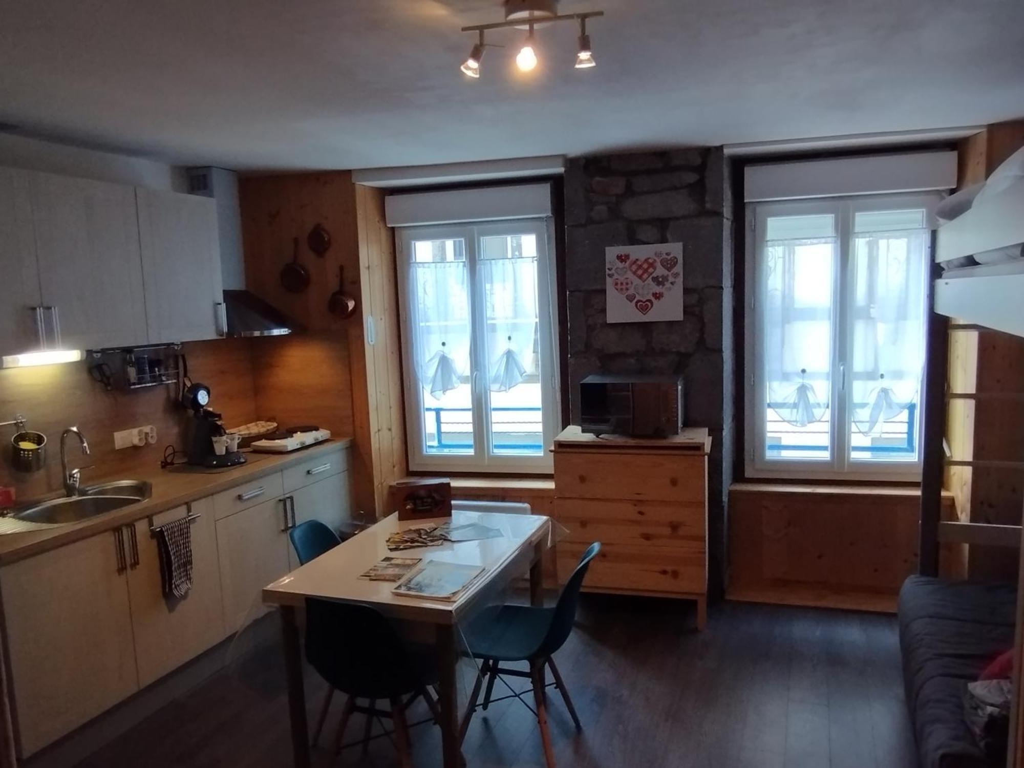Au Coeur Du Centre Apartment